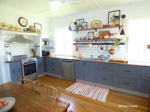 Victoria House - Sydney 4u 1