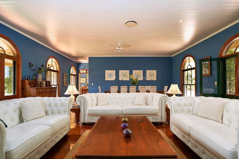 Victoria's At Ewingsdale - Sydney 4u 2