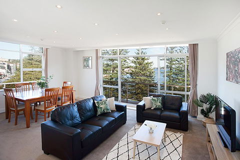 View Of Manly Pines And Waves From Large Apartment - Accommodation Sydney 3