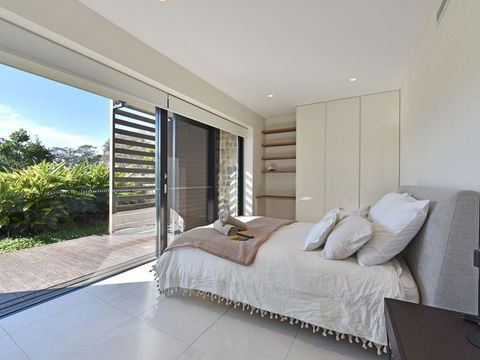 Villa Catania Waterside At Trinity Point - Sydney 4u 1