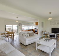 Villa de mer at Phillip Island - Sydney Resort