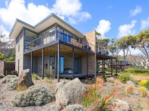 VILLA SARINA - Beautiful Villa In Skenes Creek - Sydney 4u 1