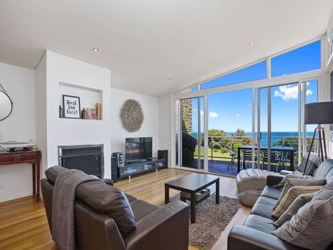 VILLA SARINA - Beautiful Villa In Skenes Creek - Sydney 4u 3