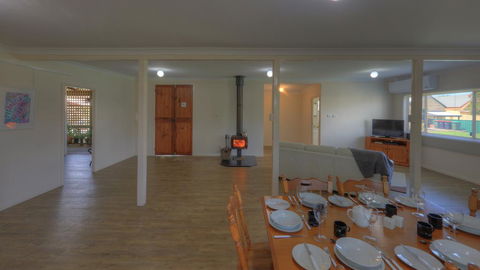 Village Stays Coldstream Gallery Bungalow - Sydney 4u 2