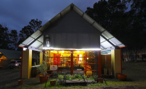 Vineyard Hill Resort - Sydney 4u 2