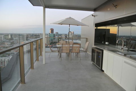 VUE Penthouse On King William - Sydney 4u 0