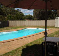 Wagon Wheel Motel  Units - Sydney 4u