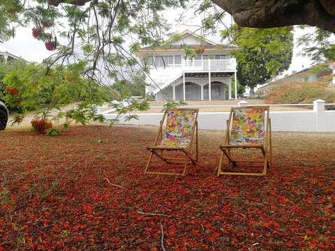 Walk To Beach Queenslander HOME In CBD Hervey Bay - Sydney Resort 1