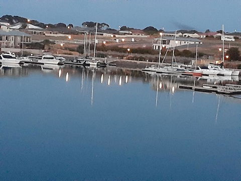 Wallaroo Marina Sea Vu Apartment - Sydney 4u 2