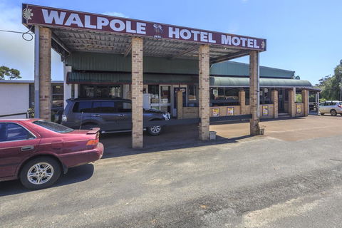 Walpole Hotel Motel - Sydney 4u 1