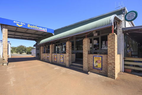 Walpole Hotel Motel - Sydney 4u 2