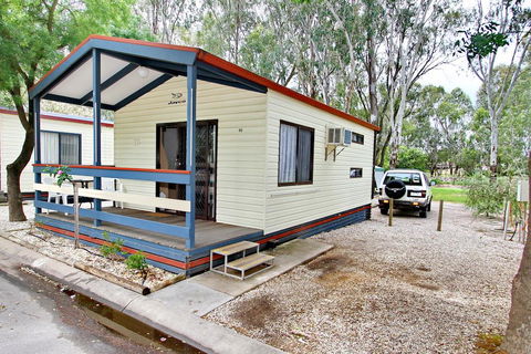 Wangaratta Caravan Park - Sydney 4u 3