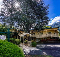 Warburton Lodge - Sydney 4u