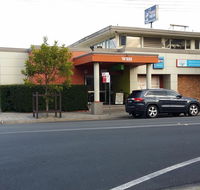 Warners Bay Hotel - Sydney 4u