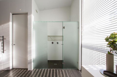 Hepburn Springs Escape - Sydney 4u 16