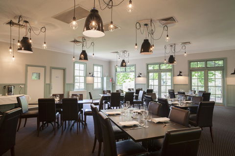 Oscar\'s On The Yarra - Sydney 4u 5