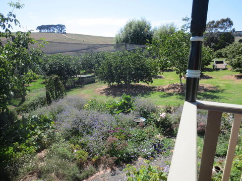 Walnut Cottage Via Leongatha - Sydney 4u 9