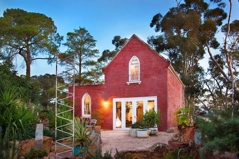 Be&be Castlemaine - Sydney 4u 0