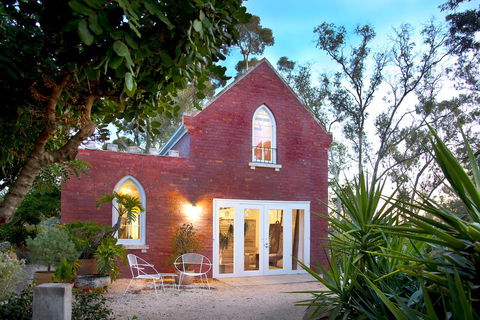 Be&be Castlemaine - Sydney 4u 9