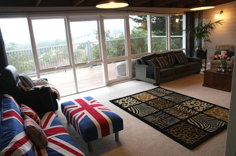 Beautiful View House - Sydney 4u 4