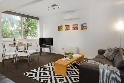Melbourne Villa - Accommodation Sydney 2