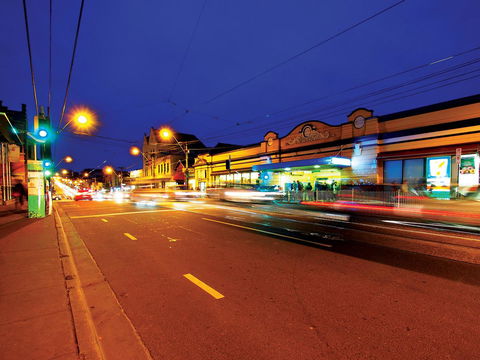 Oaks Melbourne South Yarra Suites - Sydney 4u 7
