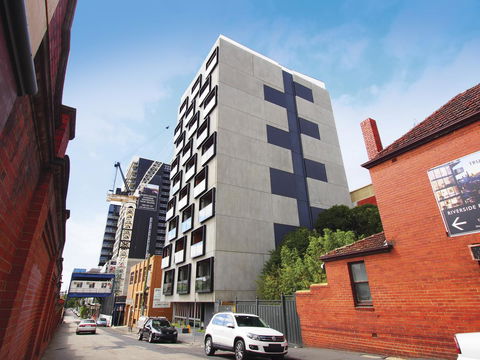 Oaks Melbourne South Yarra Suites - Sydney 4u 12