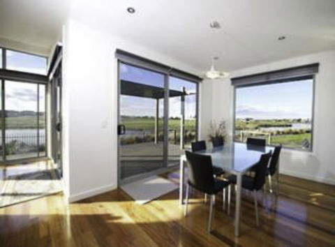 19 Glen Eagles Close - Sydney 4u 1