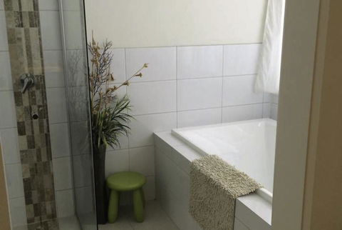 19 Glen Eagles Close - Sydney 4u 5
