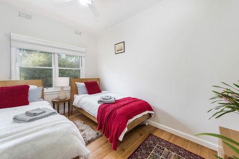 Hillside House - Sydney 4u 5