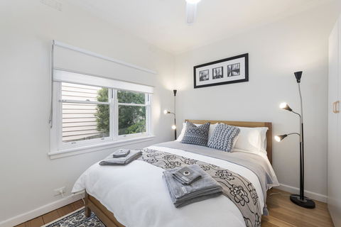 Hillside House - Sydney 4u 7