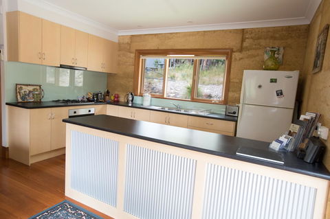 Bundjil Studio - Sydney 4u 5
