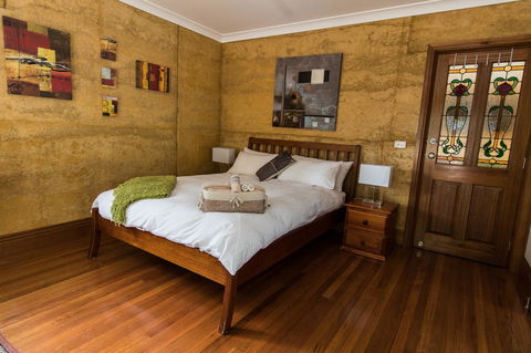Bundjil Studio - Sydney 4u 8