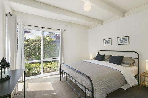 Mysa Anglesea Sleeps 7 WiFi SmartTV Cafes Shops - Accommodation Sydney 6