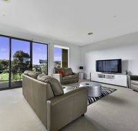23 Coast Drive Torquay - Sydney 4u
