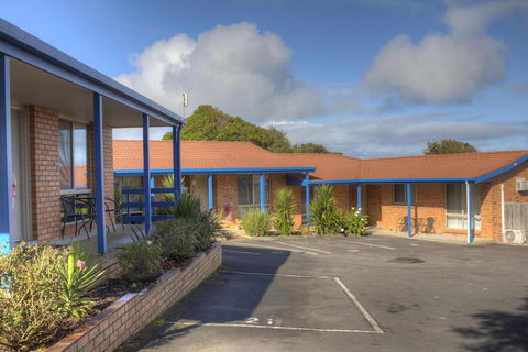 Blue Whale Motor Inn & Apartments - Sydney 4u 35