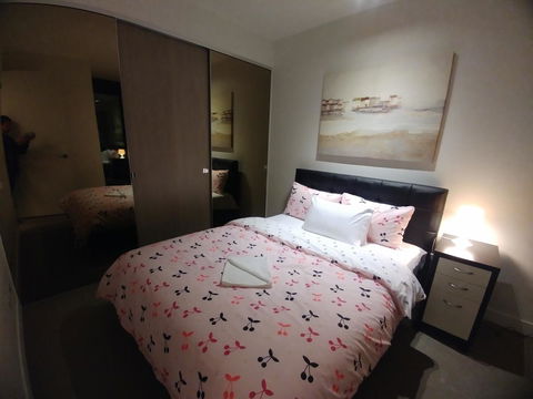 Camberwell Burke Road Apartment - Sydney 4u 8