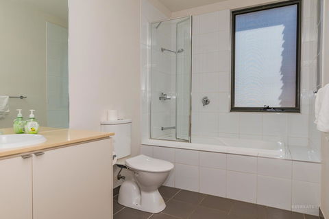 1 Sunset Place - Sydney 4u 15