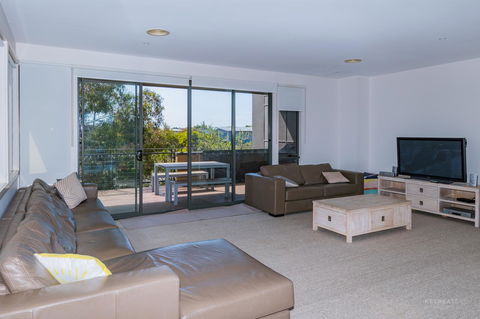 1 Sunset Place - Sydney 4u 3
