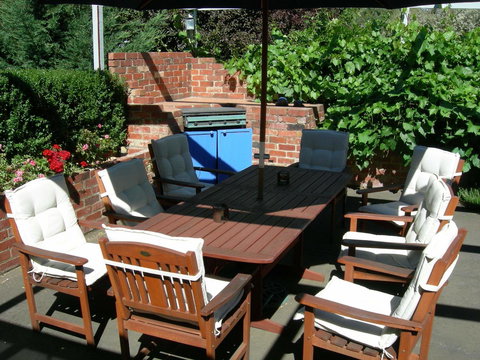 Airleigh-Rose Cottage - Sydney Resort 5