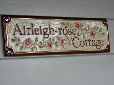 Airleigh-Rose Cottage - Sydney Resort 31