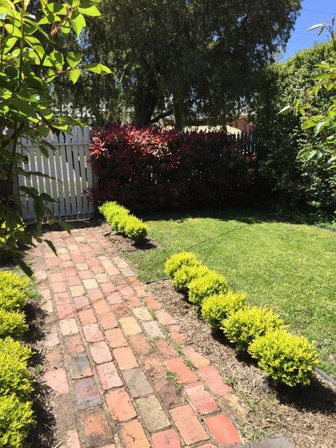 Airleigh-Rose Cottage - Sydney Resort 40