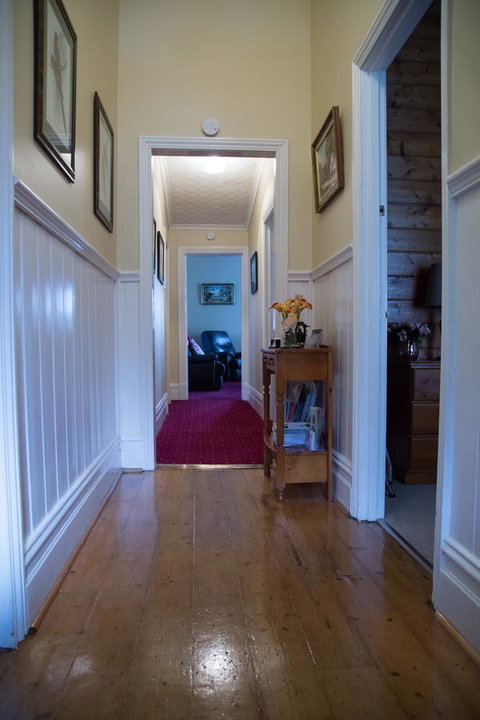 Airleigh-Rose Cottage - Sydney Resort 25