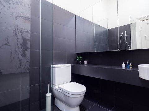 LittleStay Airlie - 2 Bedroom House - Sydney 4u 35