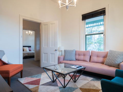 LittleStay Airlie - 2 Bedroom House - Sydney 4u 10