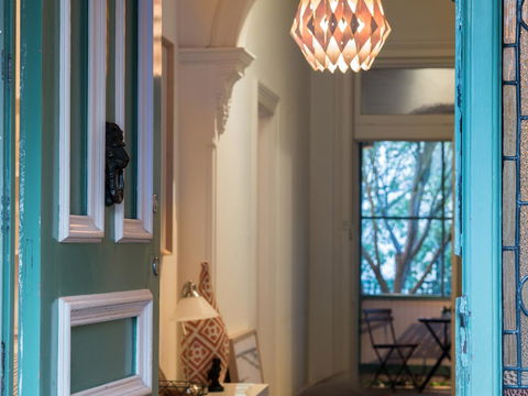 LittleStay Airlie - 2 Bedroom House - Sydney 4u 32