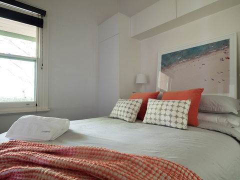 LittleStay Airlie - 2 Bedroom House - Sydney 4u 28