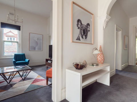 LittleStay Airlie - 2 Bedroom House - Sydney 4u 3
