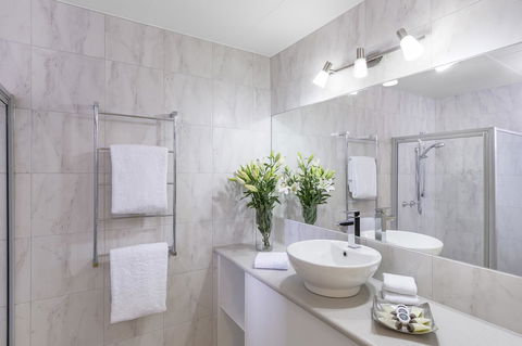 Cathedral Motor Inn - Sydney 4u 21