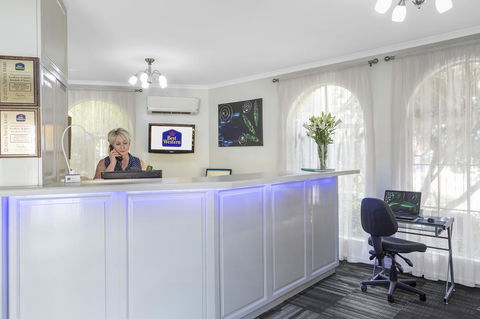 Cathedral Motor Inn - Sydney 4u 3